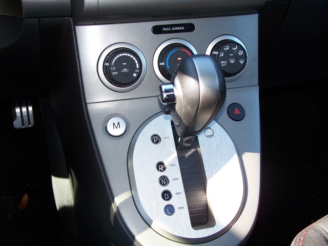 2007 Nissan Sentra - Interior Pictures - CarGurus 2007 Nissan Sentra - Interior Pictures - CarGurus