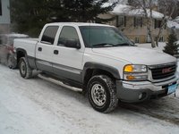 2003 GMC Sierra 1500HD Overview