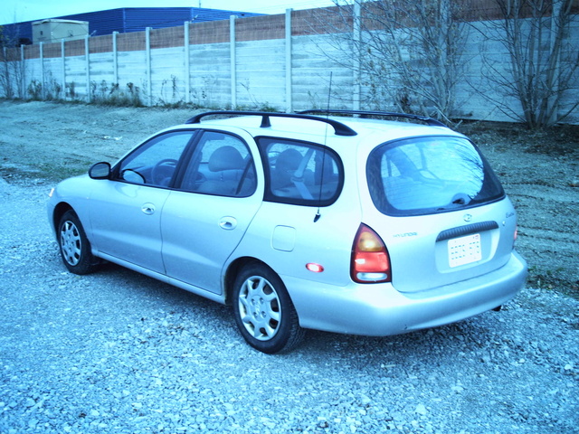 Hyundai elantra 1998