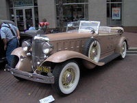 1932 Chrysler Imperial Overview