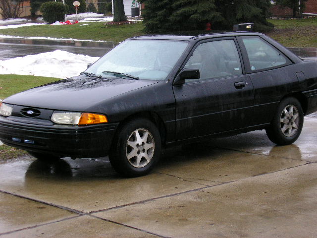 1993 Ford escort lx hatchback mpg