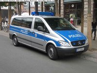 2006 Mercedes-Benz Vito Overview 2006 Mercedes-Benz Vito Overview