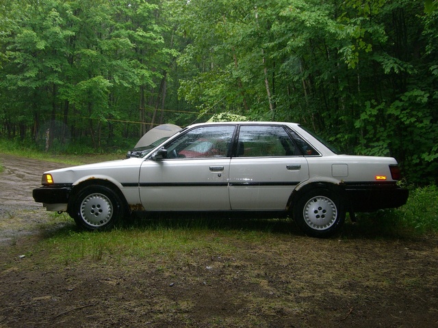 Toyota camry 1989