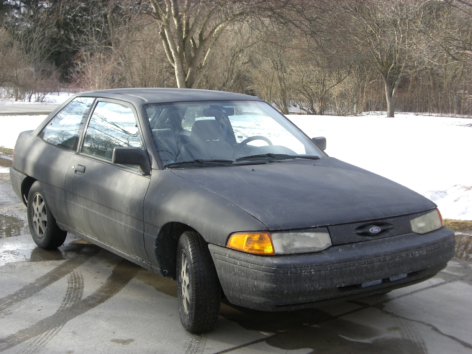 1993 Ford escort lx hatchback