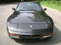 944 944