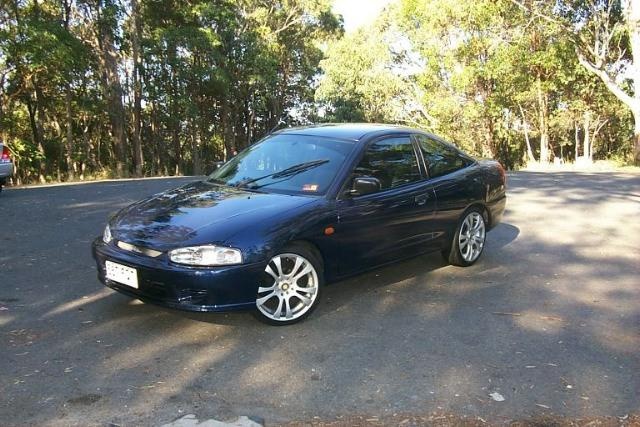 Mitsubishi colt 1997