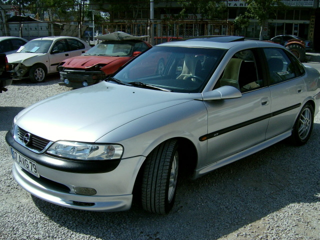 Opel Vectra gt 1998