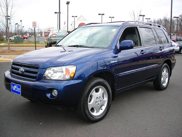 2004 Toyota Highlander Test Drive Review Cargurus