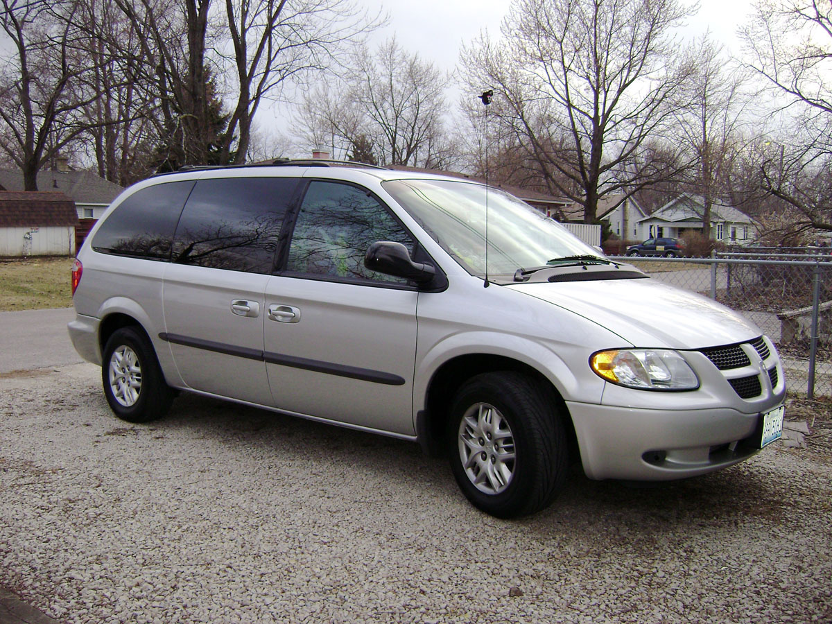 dodge caravan sport 2002