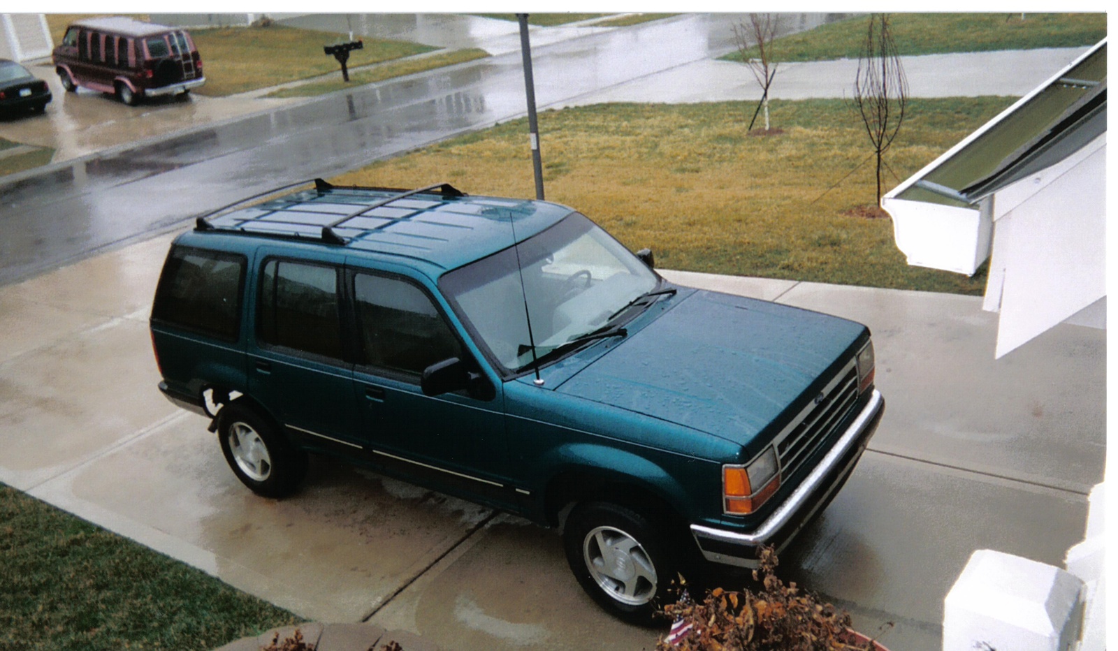 1992 Ford explorer xlt specs