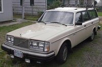 1982 Volvo 245 Overview