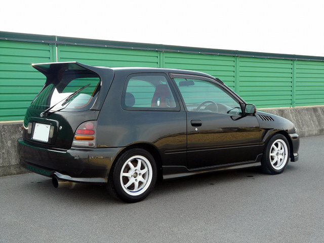 Toyota starlet 1999