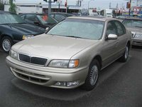 1999 INFINITI I30 Picture Gallery