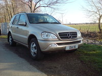 2005 Mercedes-Benz M-Class Overview 2005 Mercedes-Benz M-Class Overview