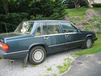 1990 Volvo 760 Overview