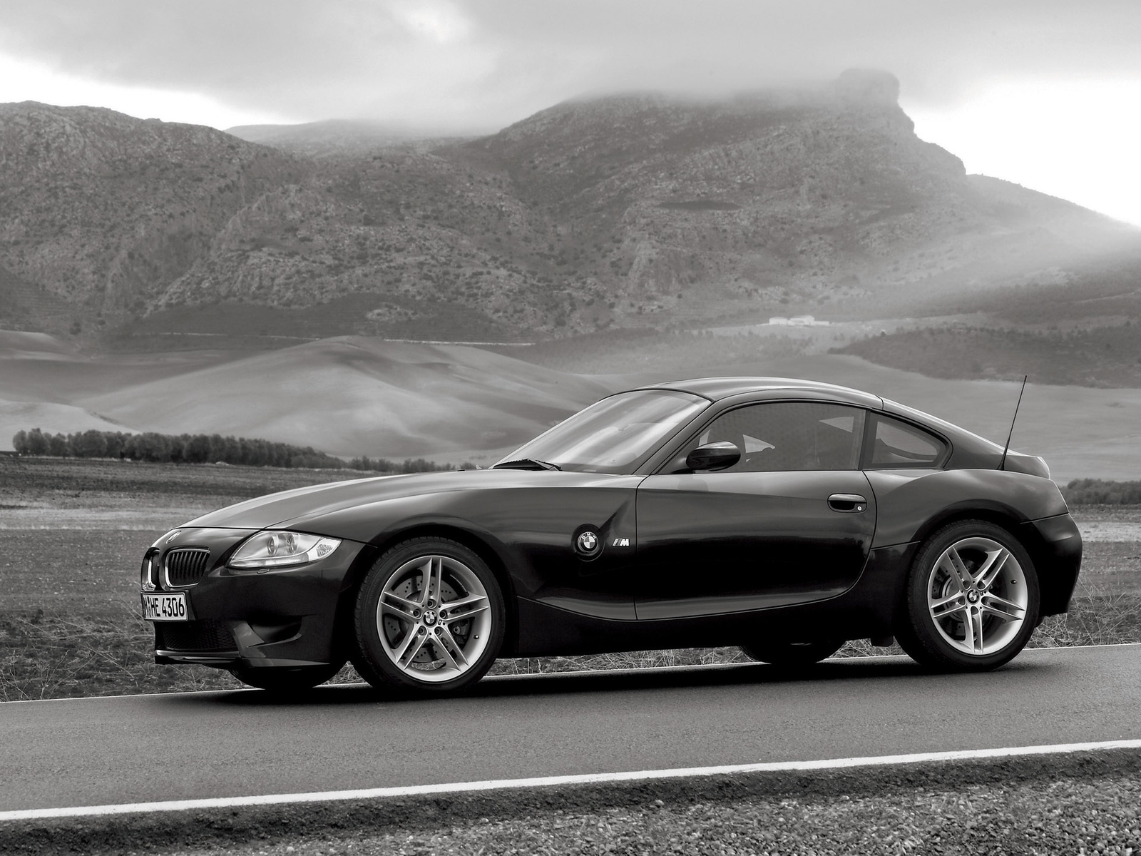 2007_bmw_z4_3_0si-pic-4007.jpeg 2007_bmw_z4_3_0si-pic-4007.jpeg