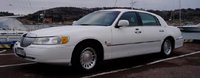2001 Lincoln Town Car Overview