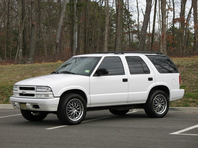 1999 chevy s10 zr2 towing capacity