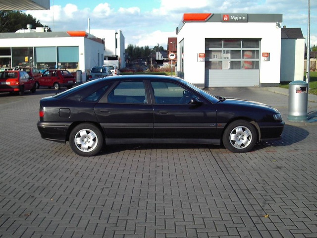 Renault safrane 1992