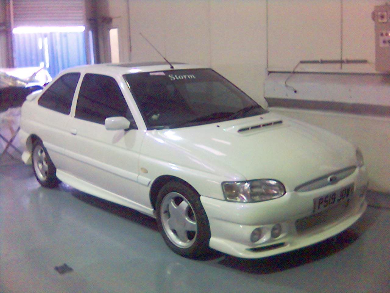 1996 Ford escort lx 2 door hatchback #2
