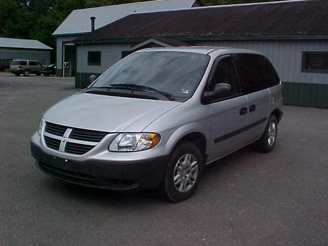 2005 dodge caravan sport