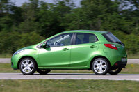 MAZDA2