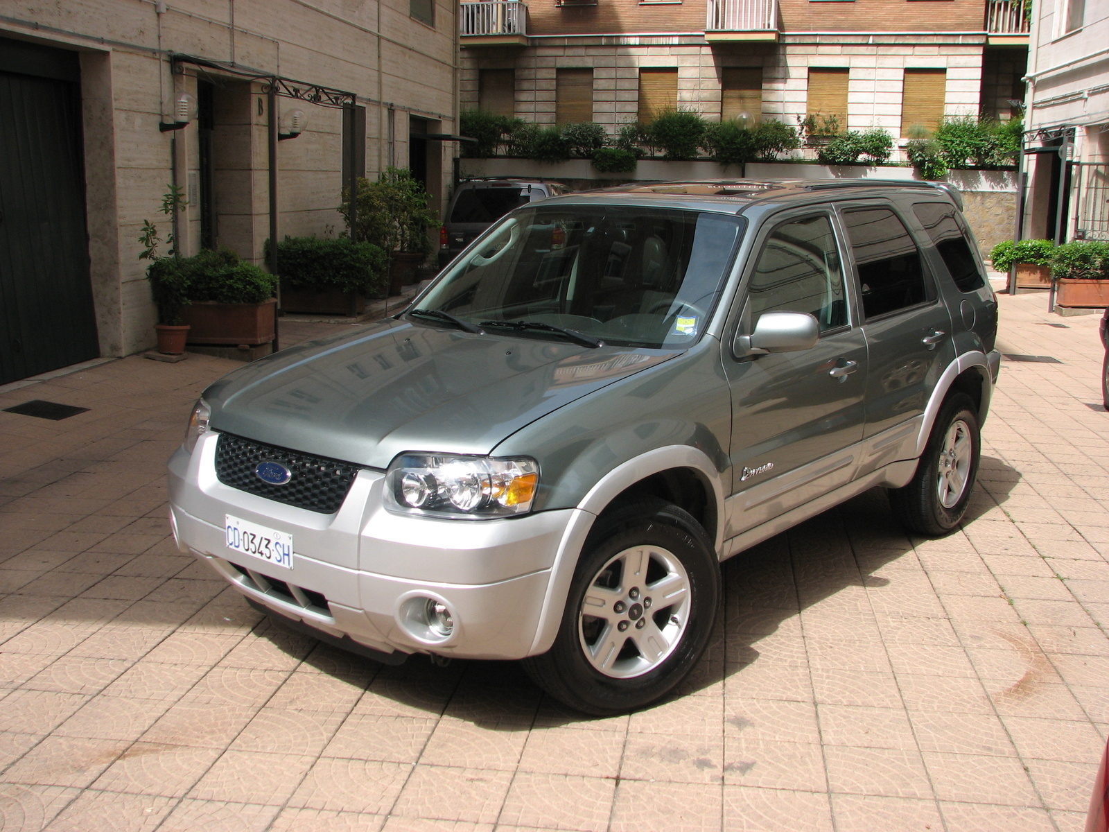 2006 Ford escape hybrid canada #10