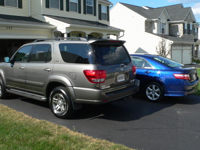 2007 Toyota Sequoia Test Drive Review - CarGurus