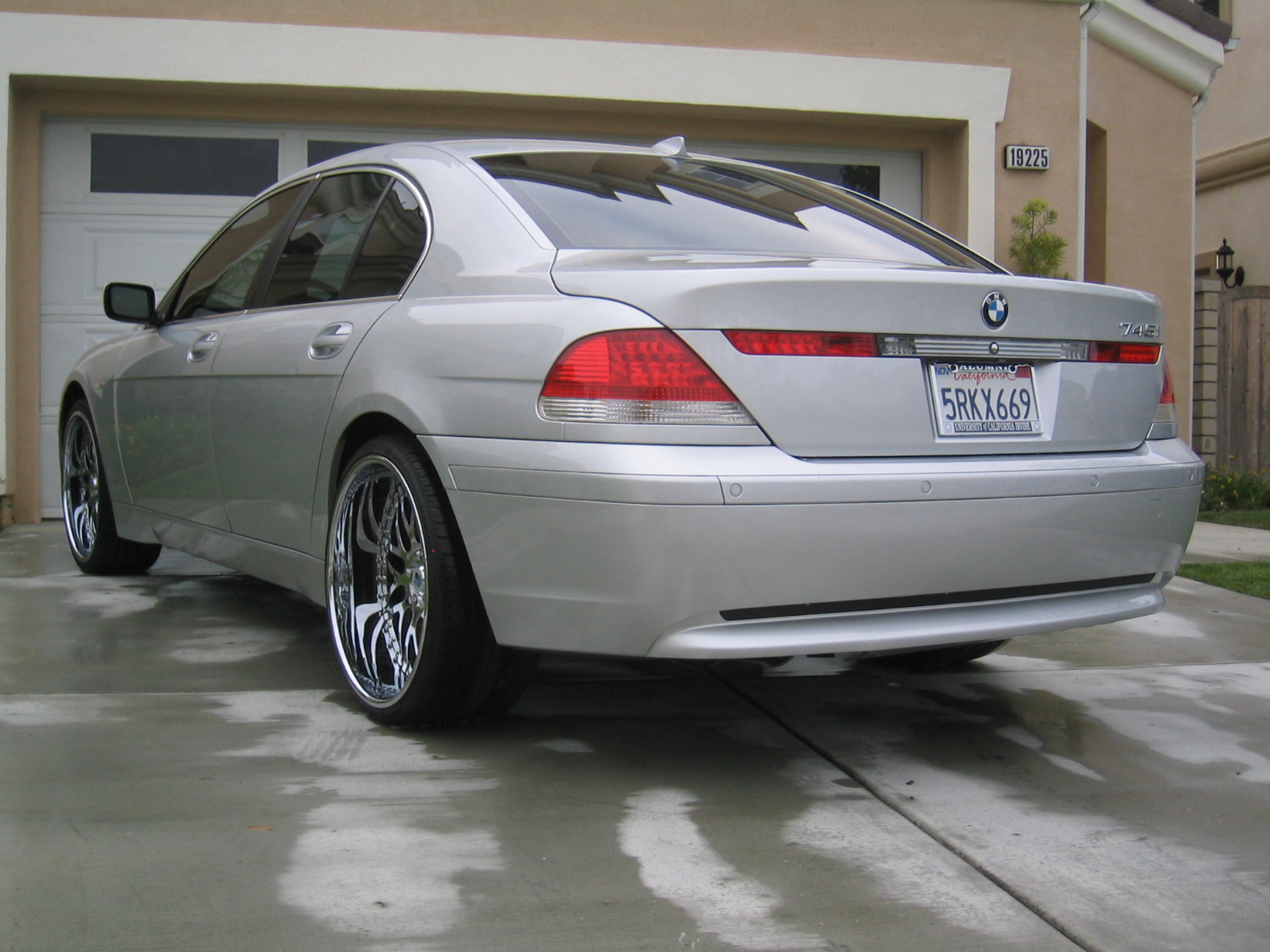 2002 BMW 745Li New Motor