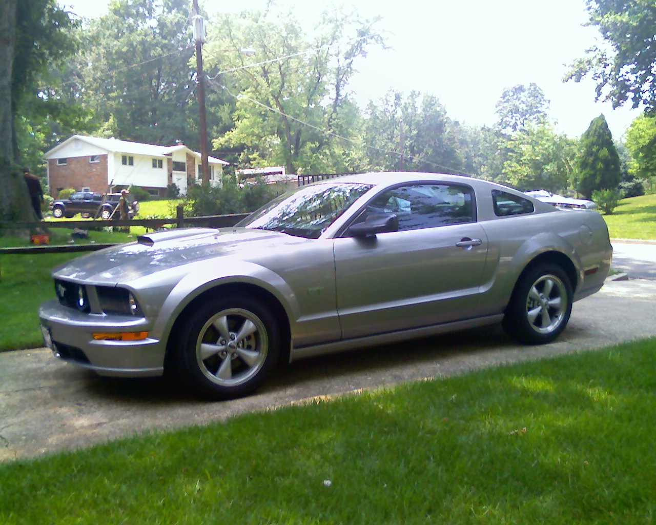Color options for the 2008 ford mustang #6