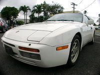 944 944