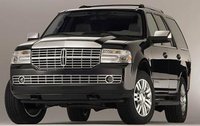 2008 Lincoln Navigator Overview 2008 Lincoln Navigator Overview