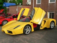 Enzo Enzo