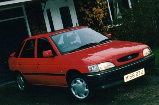 1994 Ford escort 4 door hatchback #1