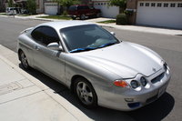 2001 Hyundai Tiburon Overview