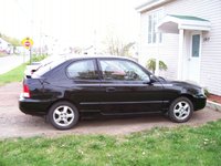 2000 Hyundai Accent Overview 2000 Hyundai Accent Overview