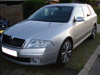 2006 Skoda Octavia Overview 2006 Skoda Octavia Overview
