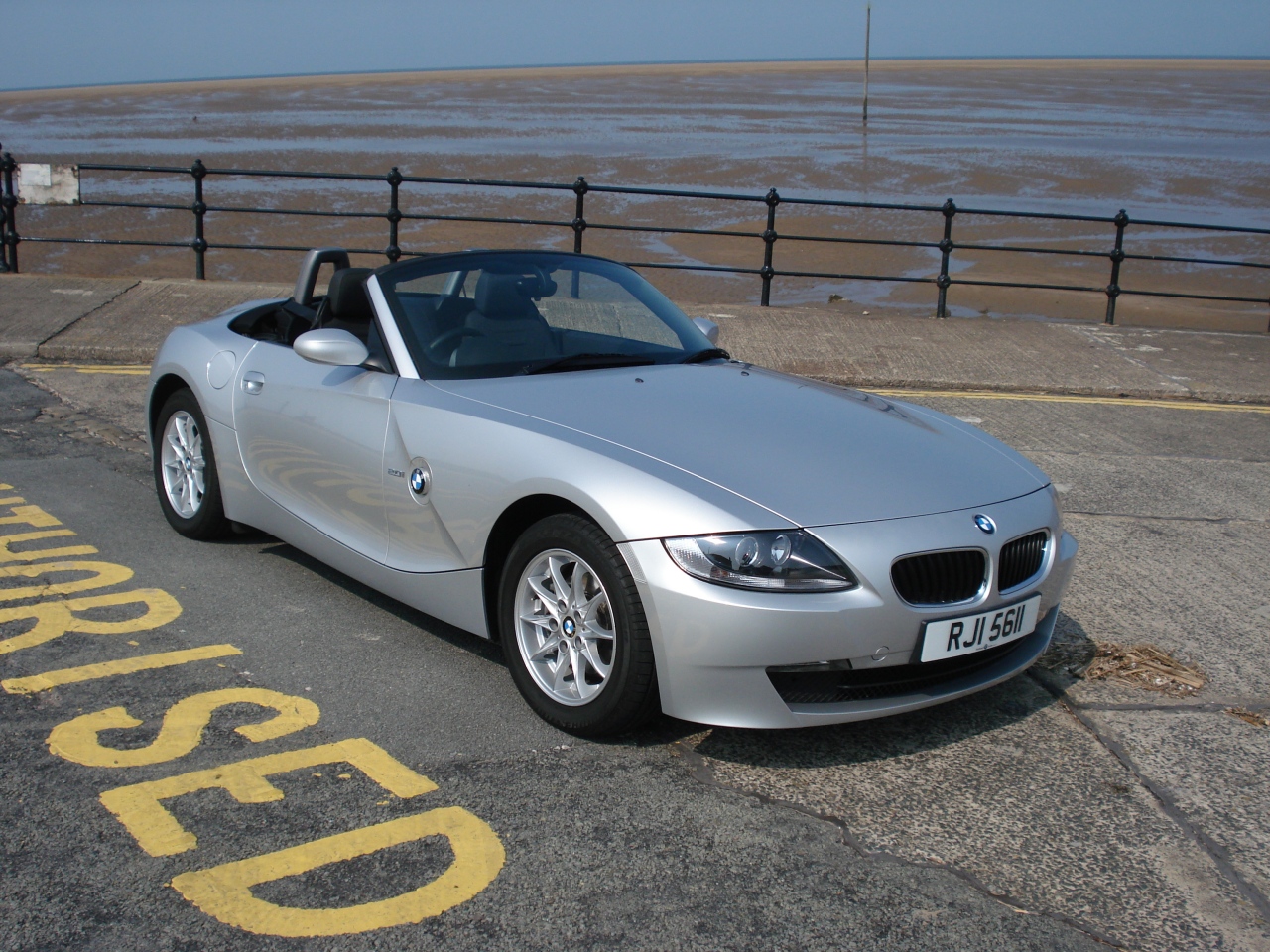 BMW z4 Silver