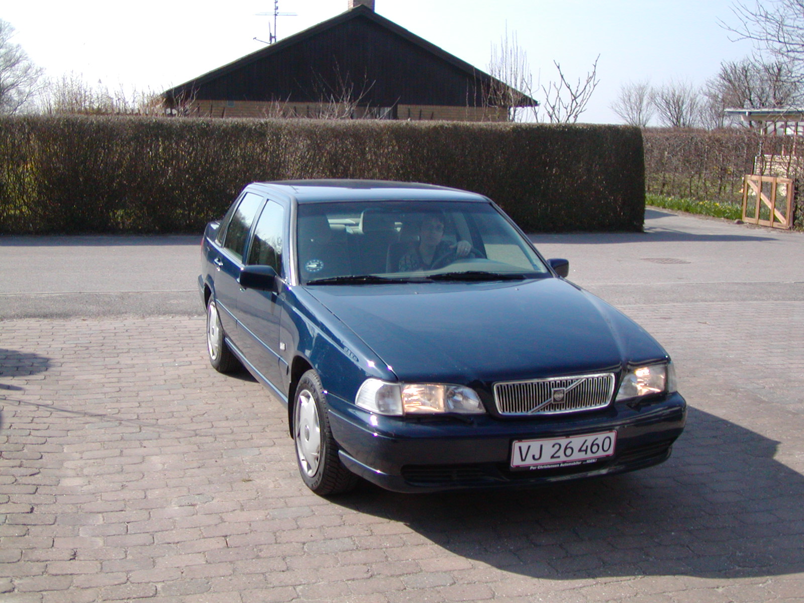 Ford buys volvo 1999 #6