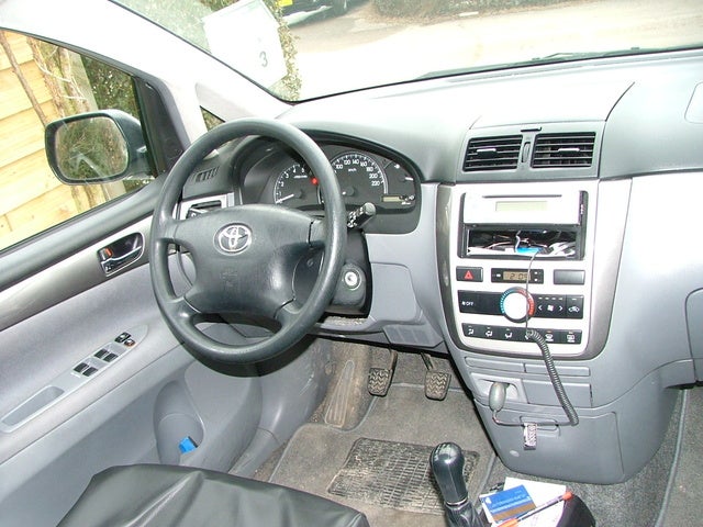 2005 Toyota Avensis Interior Pictures Cargurus