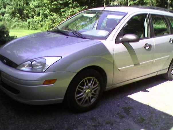 2002 Ford focus wagon se review #10