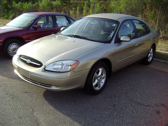 2001 Ford Taurus Lx