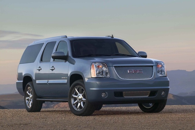 2009 GMC Yukon Denali - Overview - Review - CarGurus