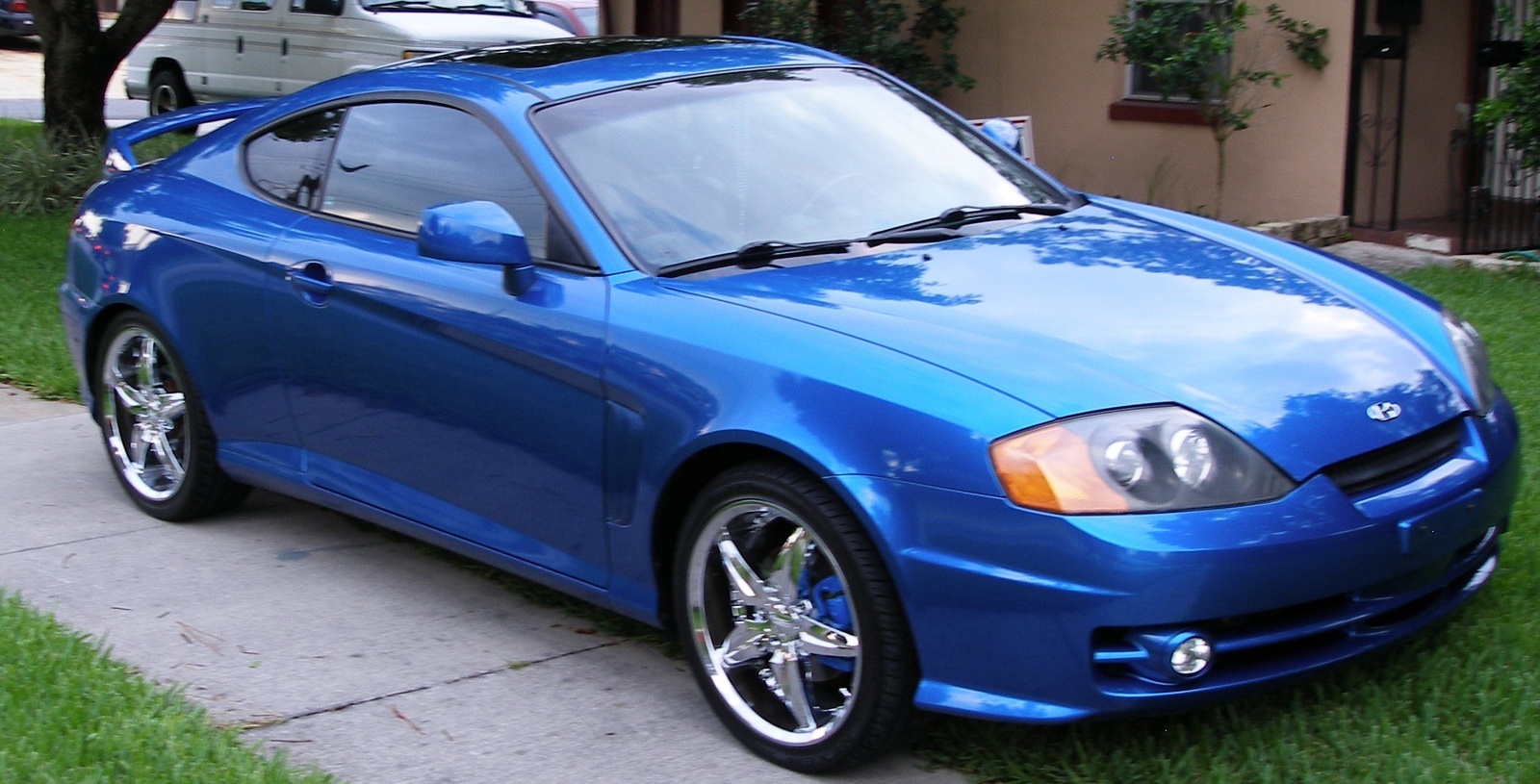 2004 Hyundai Tiburon  Overview  CarGurus