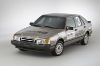 1986 Saab 9000 Overview