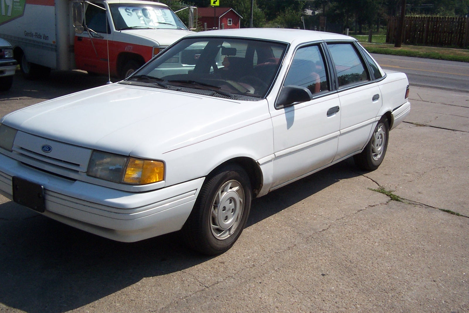 1993 Ford tempo owners manual