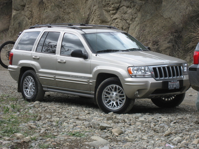 2002 3 года. Jeep Grand Cherokee 2004. Джип Гранд Чероки 2004. Jeep Grand Cherokee WJ 2004. Jeep Grand Cherokee Limited 2004.