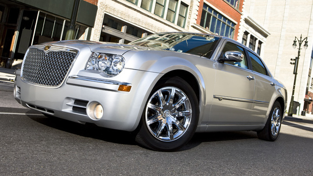 2010 Chrysler 300 - Overview - CarGurus