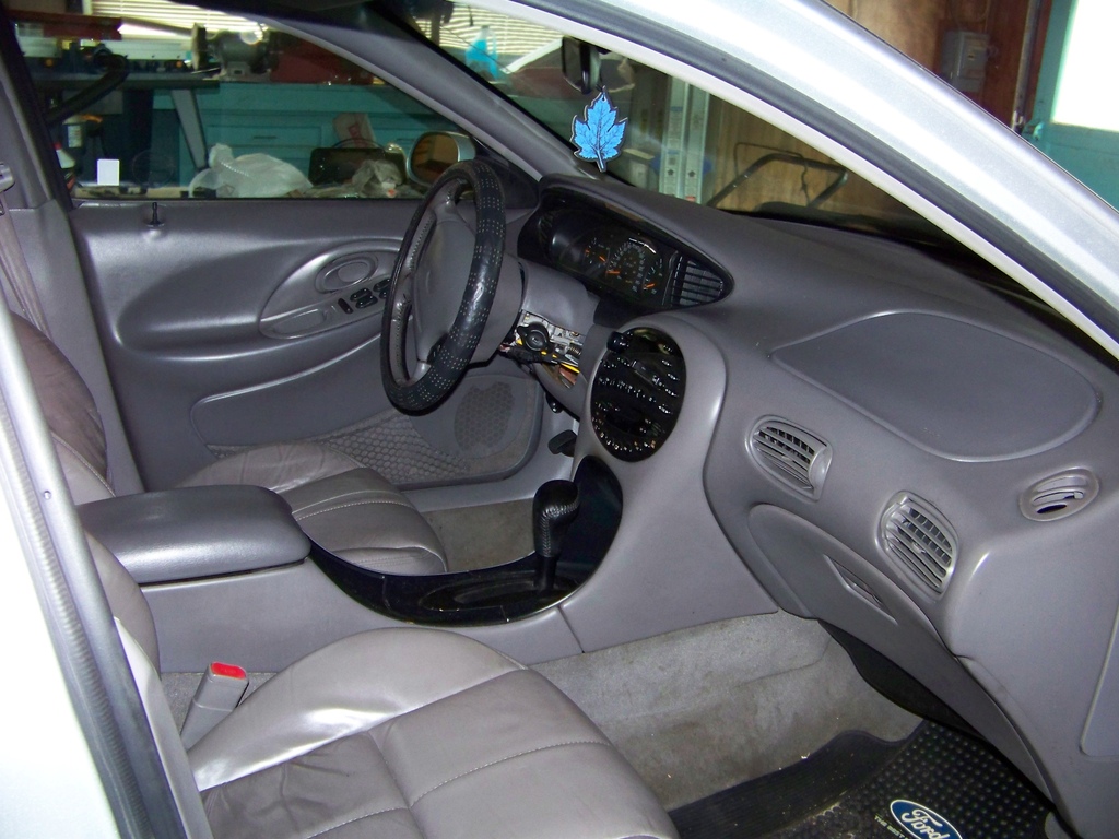 1997 Ford taurus wagon interior #3