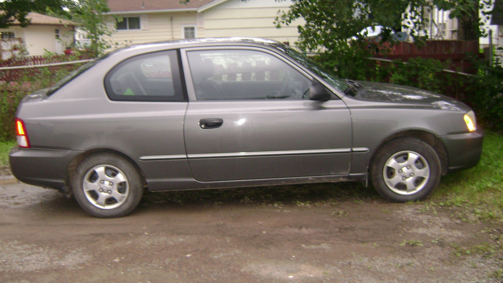 2002 Hyundai Accent - Pictures - CarGurus